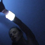 Bracelet en silicone phosphorescent personnalisé qui brille dans le noir lors d'une soirée